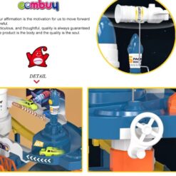 Bază spațială cu rachete, rampe și piste pentru mașinuțe cu turn de control, lumini si sunete 01