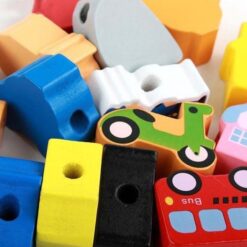 Joc de tip Montessori, set 16 margele din lemn, 3 ani, Orasel