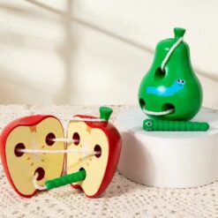 Set 2 jucării educative din lemn pentru șnuruit, Fructe, 3 ani