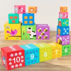 Turn piramida, set 10 cuburi din carton de stivuit