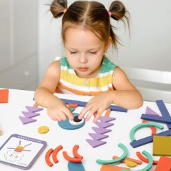 Puzzle educativ Tangram din lemn cu 100 piese, Forme, 3 ani+